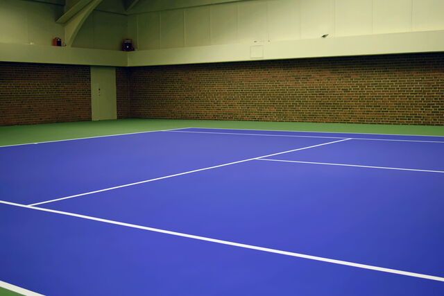 Tennis hall hardcourt