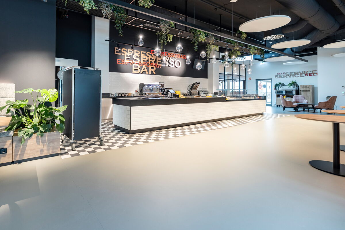 Floor coating in the company cafe
